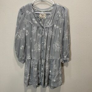 Holding Horses tunic top gray
